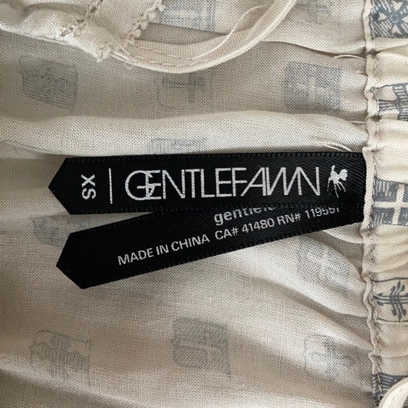 Gentle Fawn Ruffle Dress with Pattern - Picture 6 of 12